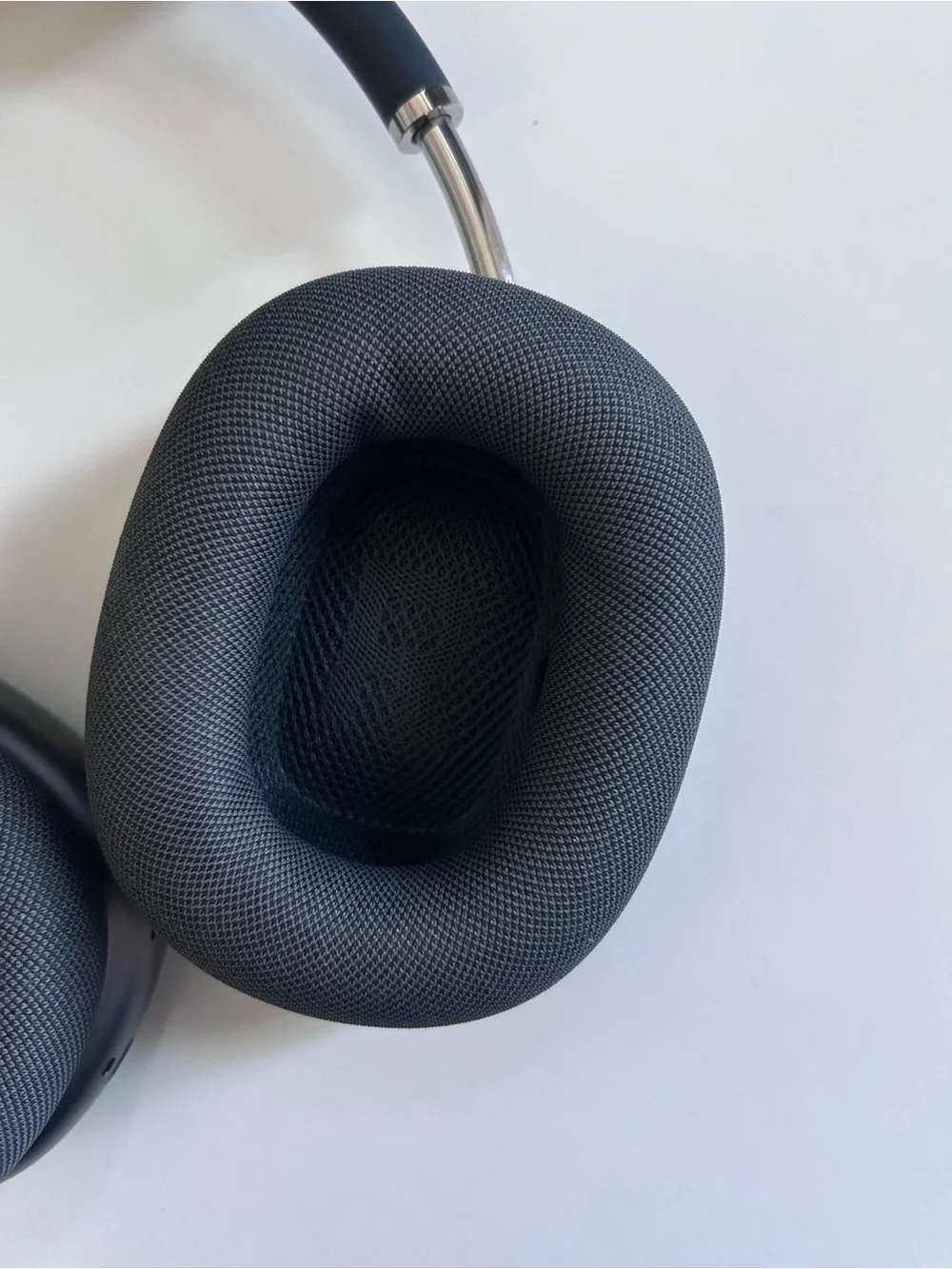 Apple AirPods Max Wireless Over-Ear Headphones, Noise Cancelling, Space Gray